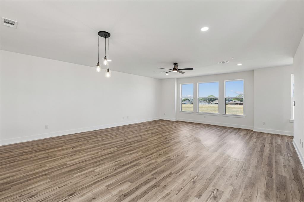 4505 Crescent Heights Road, Garland, TX 75043