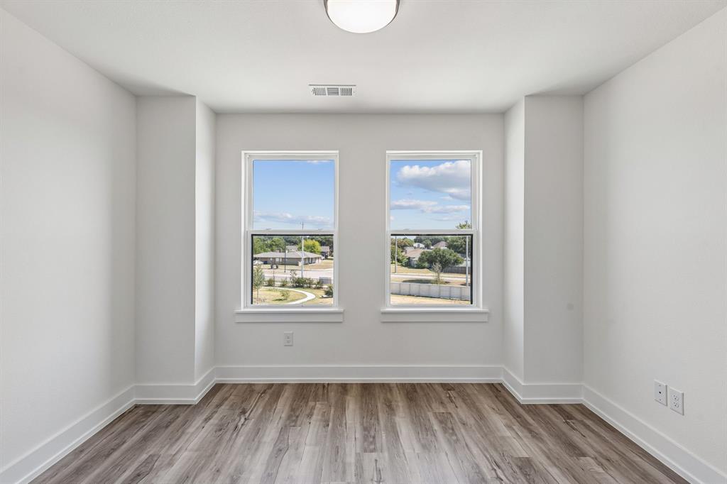 4505 Crescent Heights Road, Garland, TX 75043