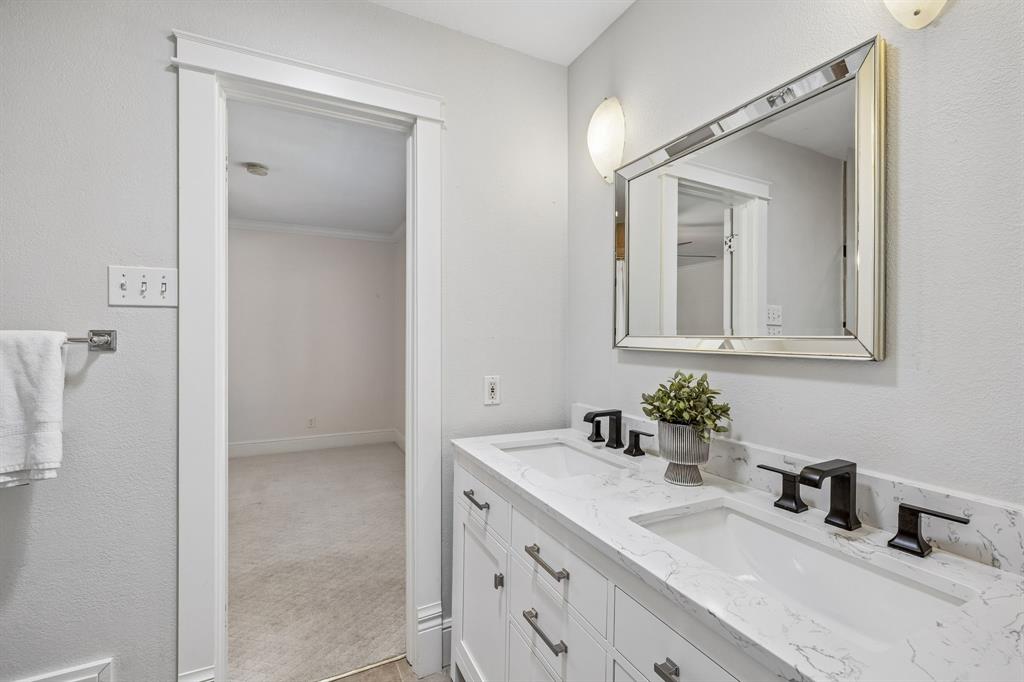 9946 Vistadale Drive, Dallas, TX 75238
