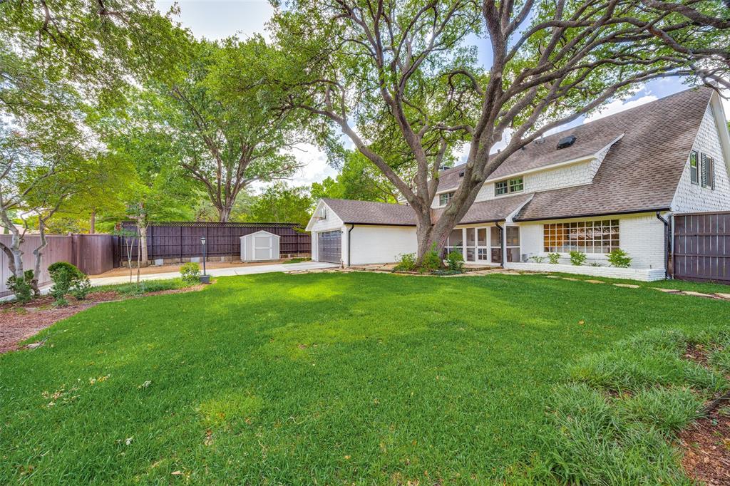 7142 Lakehurst Avenue, Dallas, TX 75230