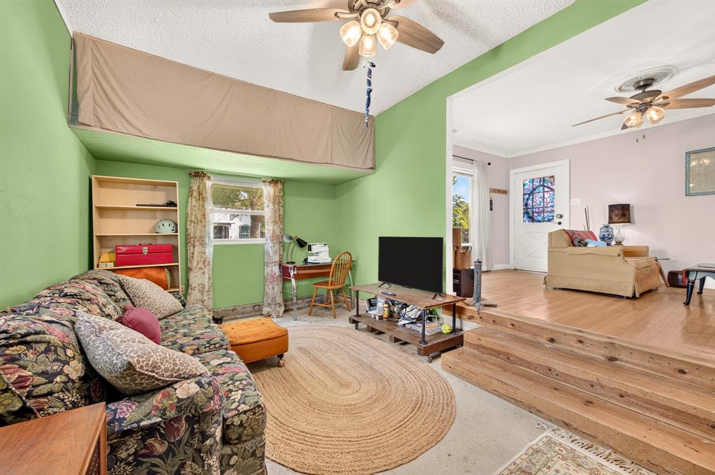3217 Trible Drive, Grand Prairie, TX 75050