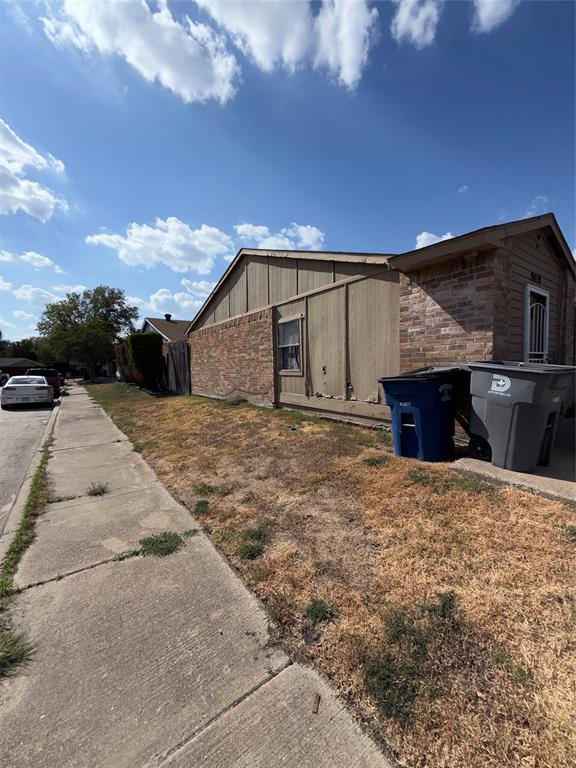 9419 Culberson Street, Dallas, TX 75227