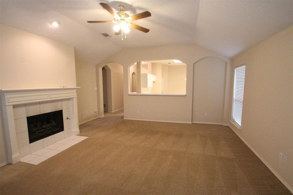 2920 COVENTRY LN, McKinney, TX 75069