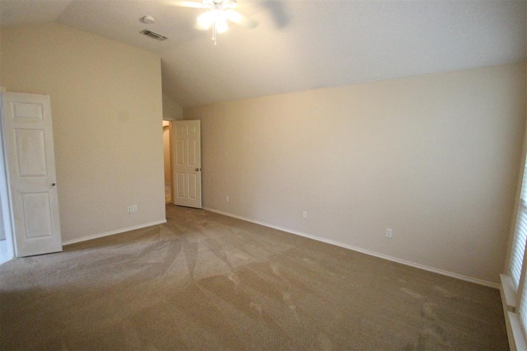 2920 COVENTRY LN, McKinney, TX 75069