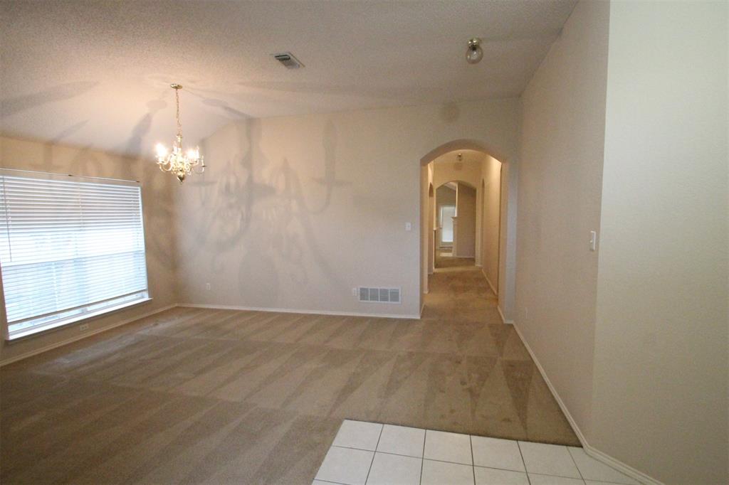 2920 COVENTRY LN, McKinney, TX 75069