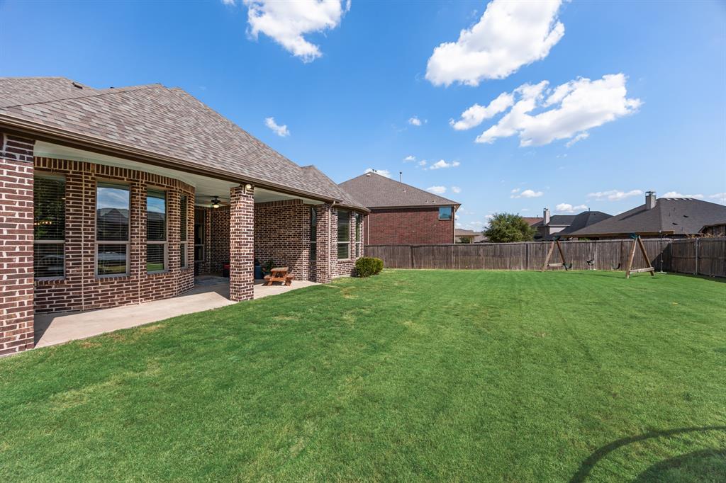 207 Charleston Lane, Fate, TX 75189