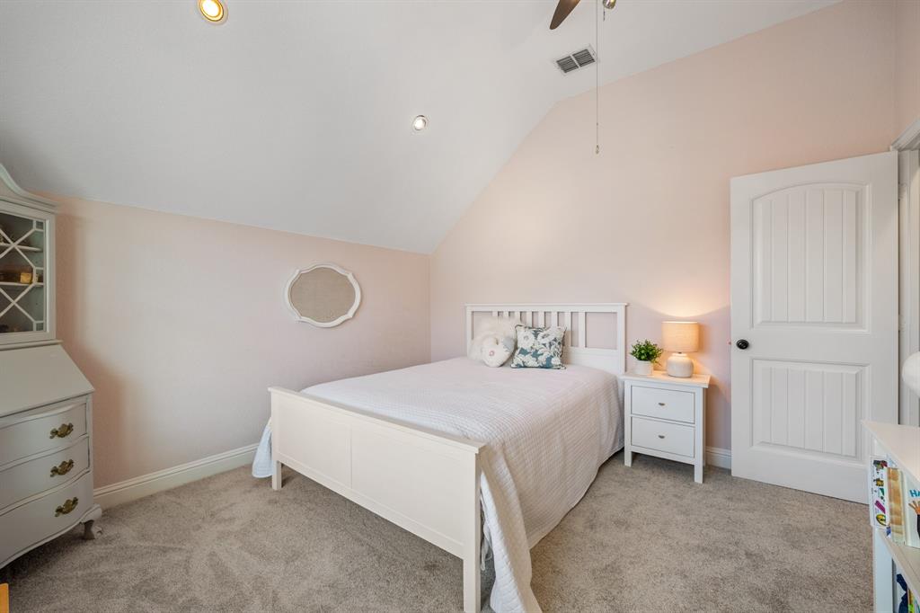 207 Charleston Lane, Fate, TX 75189