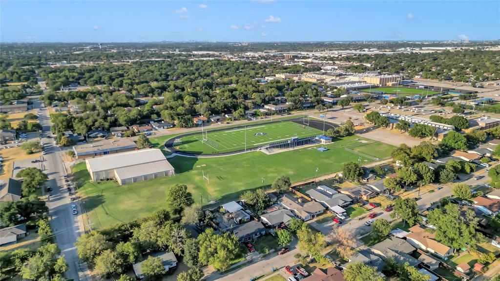 1802 Fairfax Lane, Carrollton, TX 75006