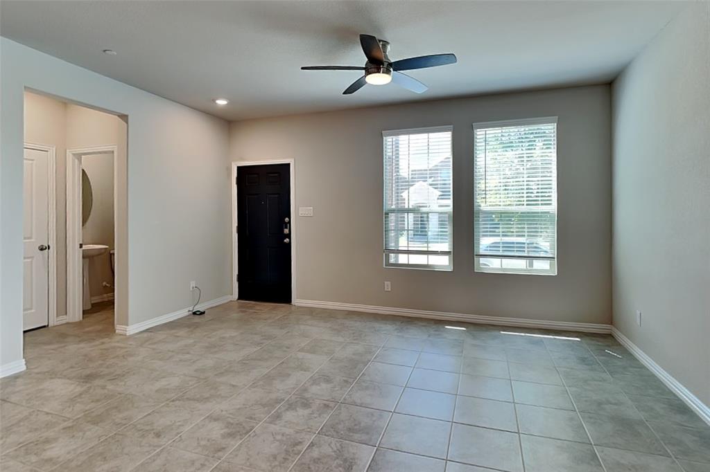 4109 Stockyard Station Lane, Sachse, TX 75048