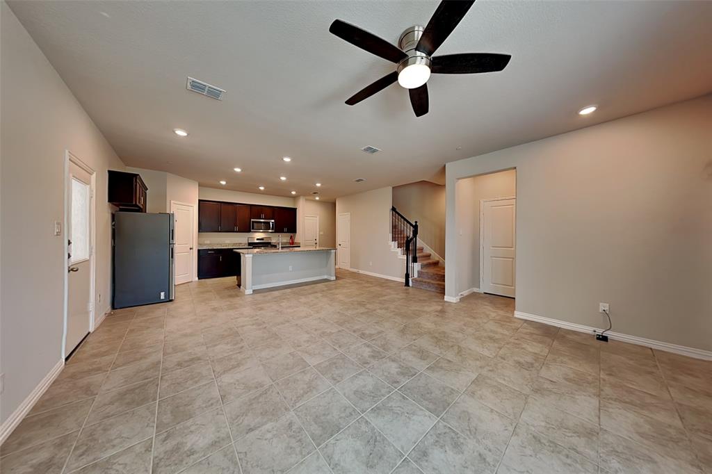 4109 Stockyard Station Lane, Sachse, TX 75048