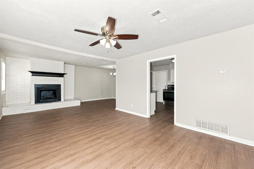 1705 Longview Street, Mesquite, TX 75149