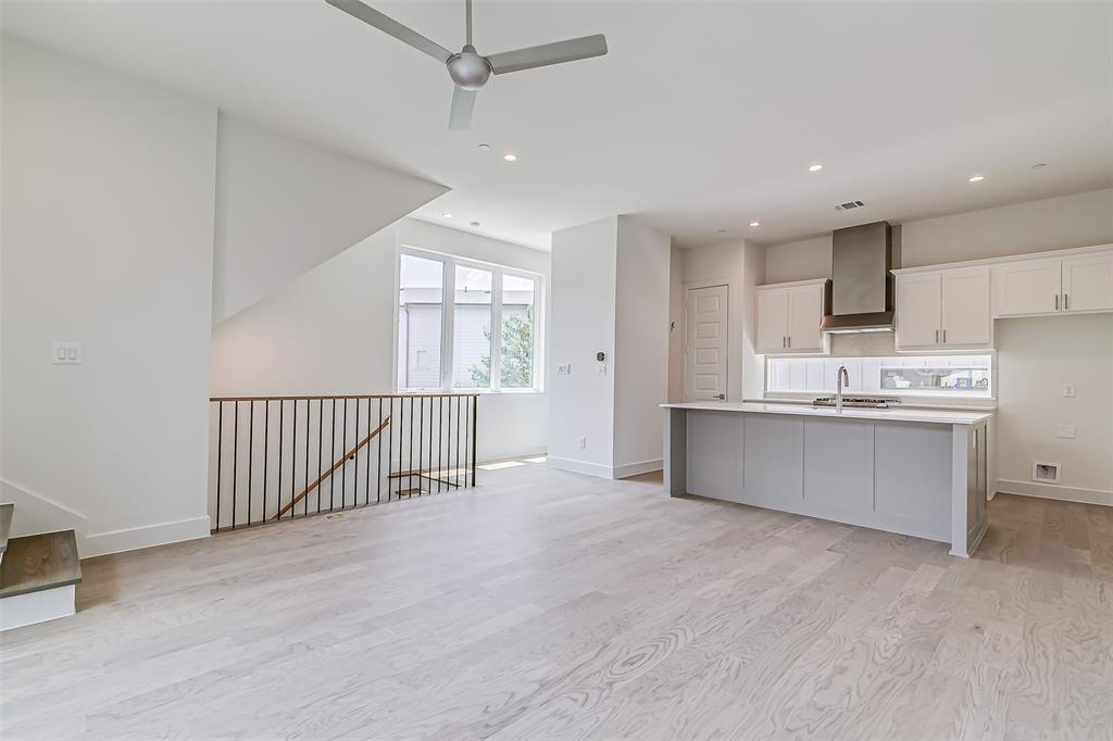 6028 Lewis Street, #202, Dallas, TX 75206