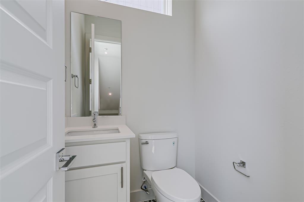 6028 Lewis Street, #202, Dallas, TX 75206