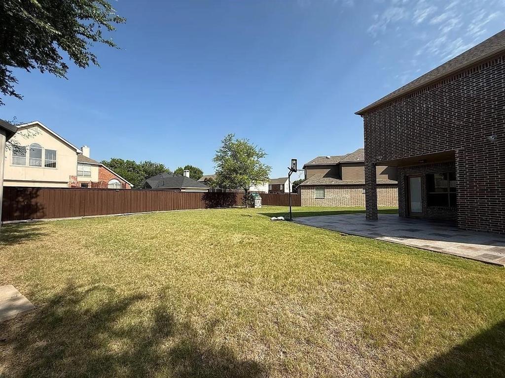 9001 Blue Water Drive, Plano, TX 75025