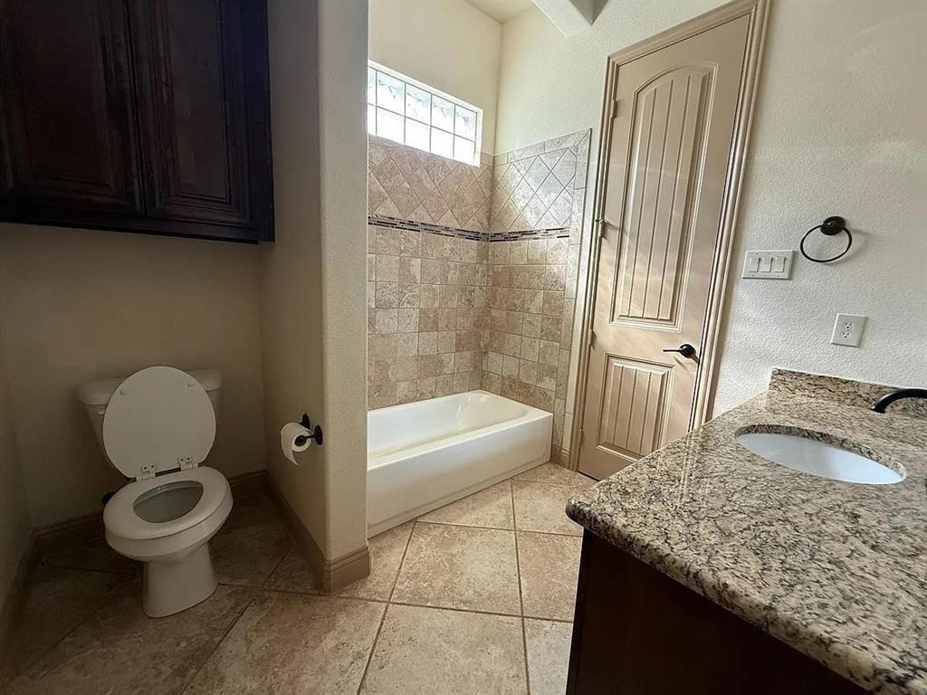 9001 Blue Water Drive, Plano, TX 75025