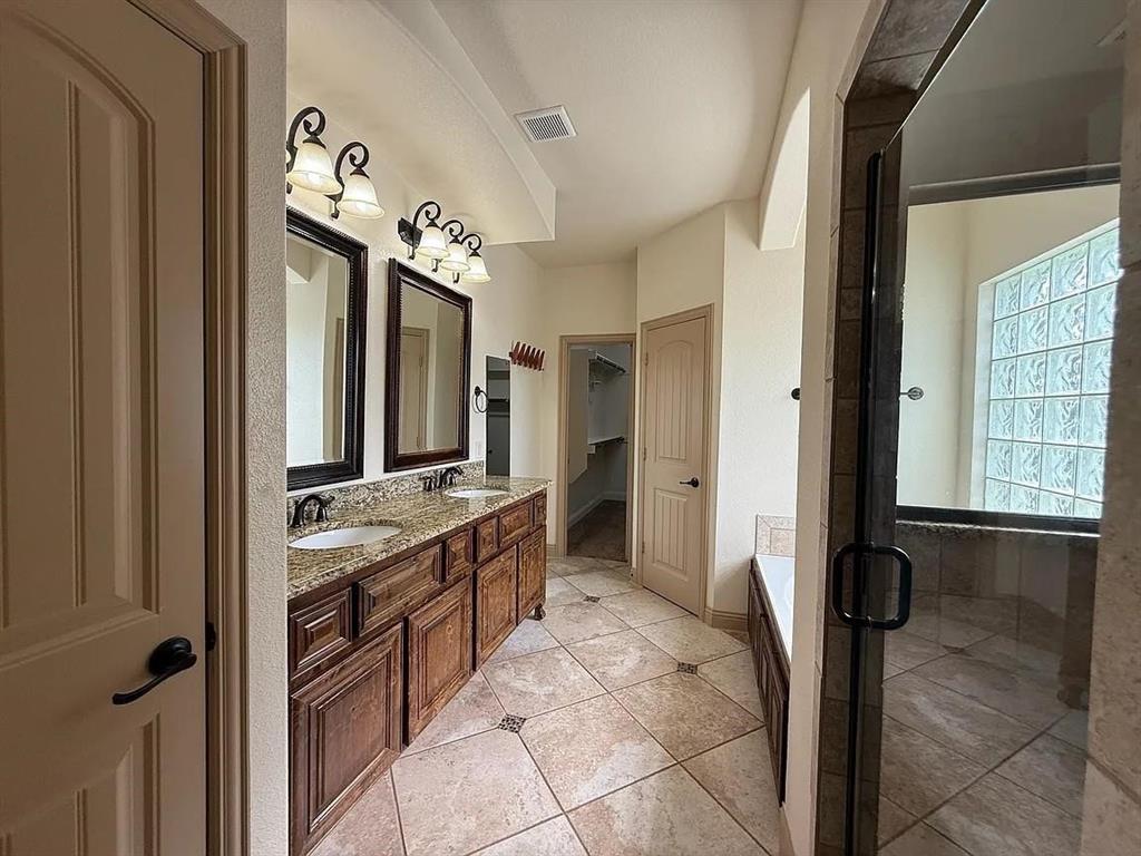 9001 Blue Water Drive, Plano, TX 75025