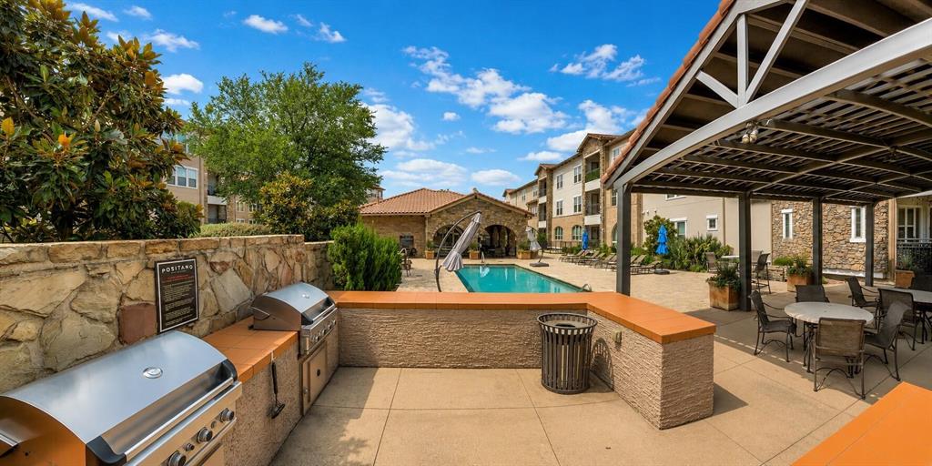 555 Via Amalfi, #312, Irving, TX 75039
