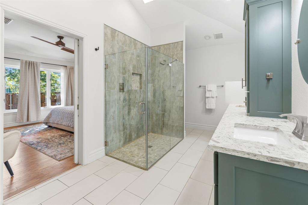 2223 Loving Avenue, Dallas, TX 75214