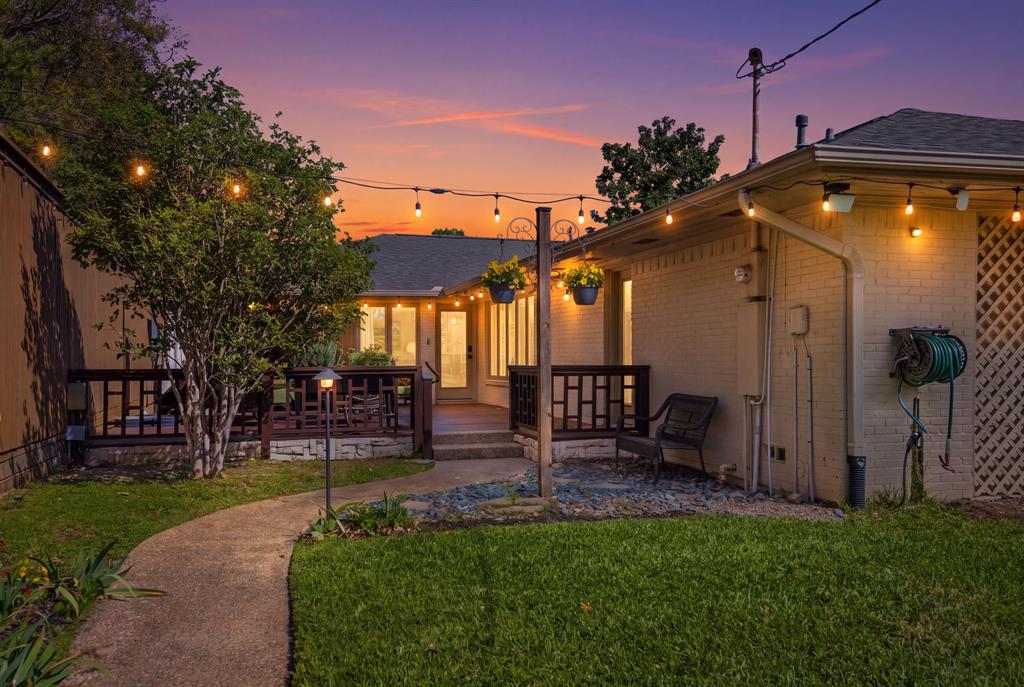 2223 Loving Avenue, Dallas, TX 75214