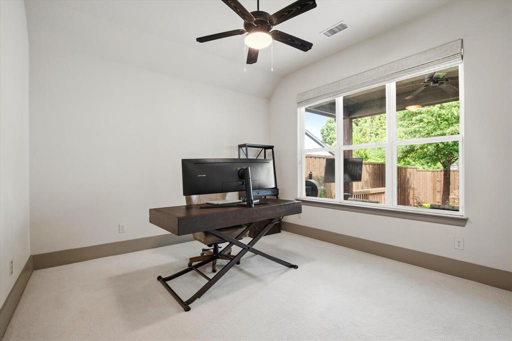 2627 Mount View Drive, Farmers Branch, TX 75234