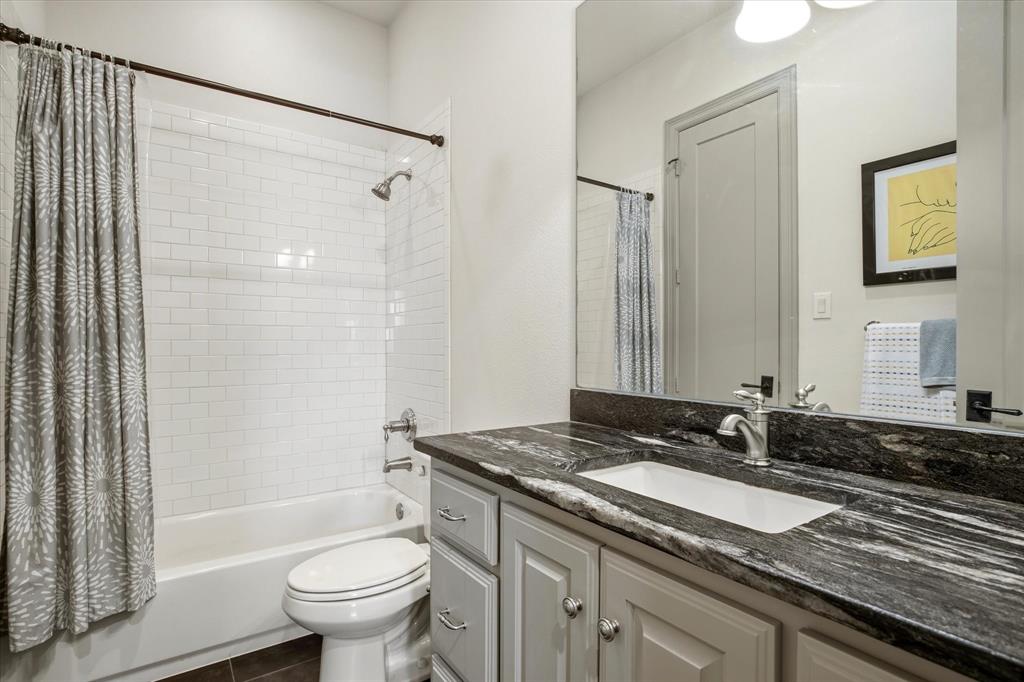 2627 Mount View Drive, Farmers Branch, TX 75234