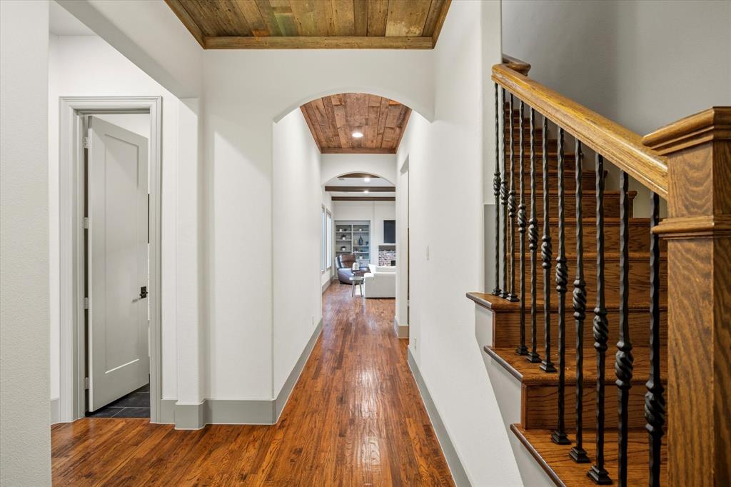 2627 Mount View Drive, Farmers Branch, TX 75234 2627 Mount View Drive, Farmers Branch, TX 75234