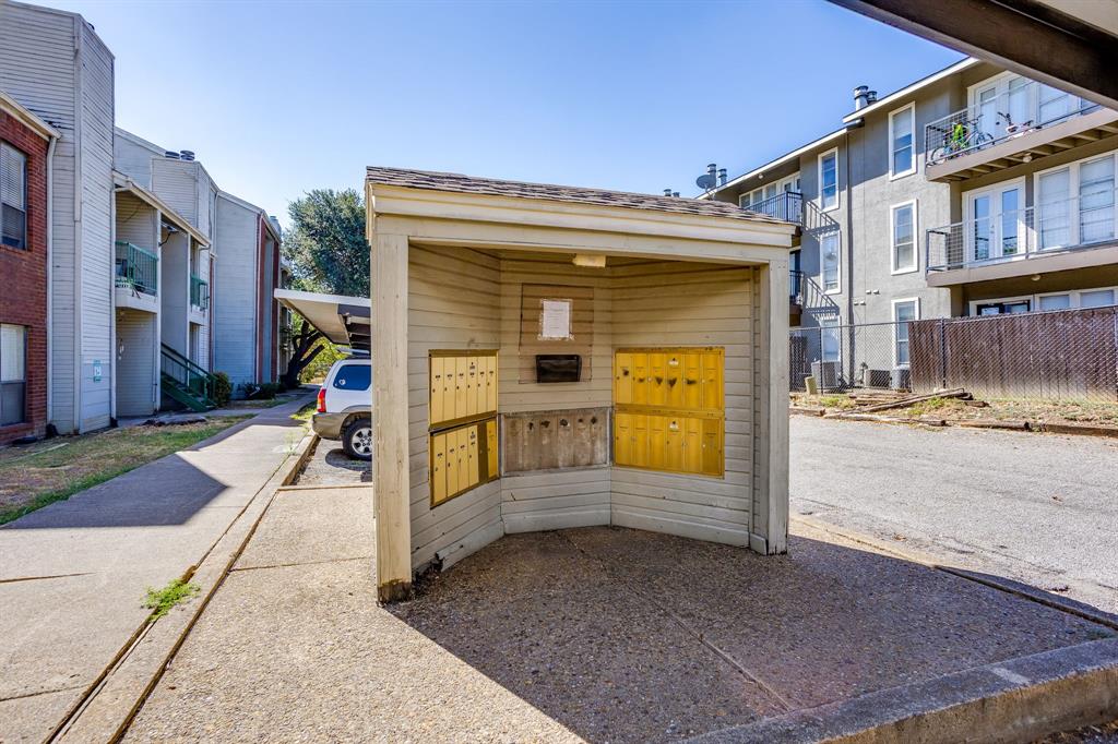 7126 Holly Hill Drive, Dallas, TX 75231