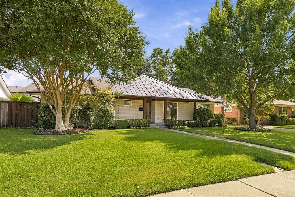 6828 Santa Maria Lane, Dallas, TX 75214