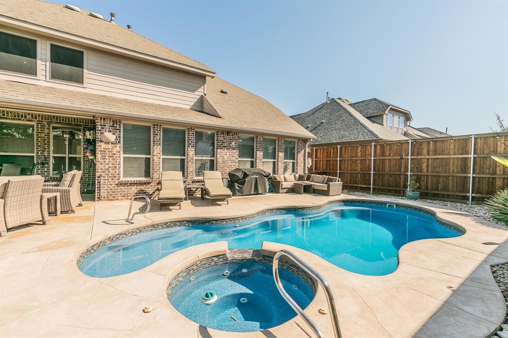 9939 Amberwoods Lane, Frisco, TX 75035