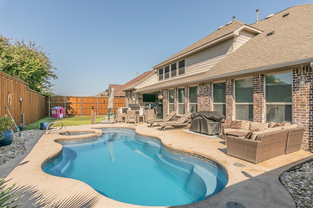 9939 Amberwoods Lane, Frisco, TX 75035