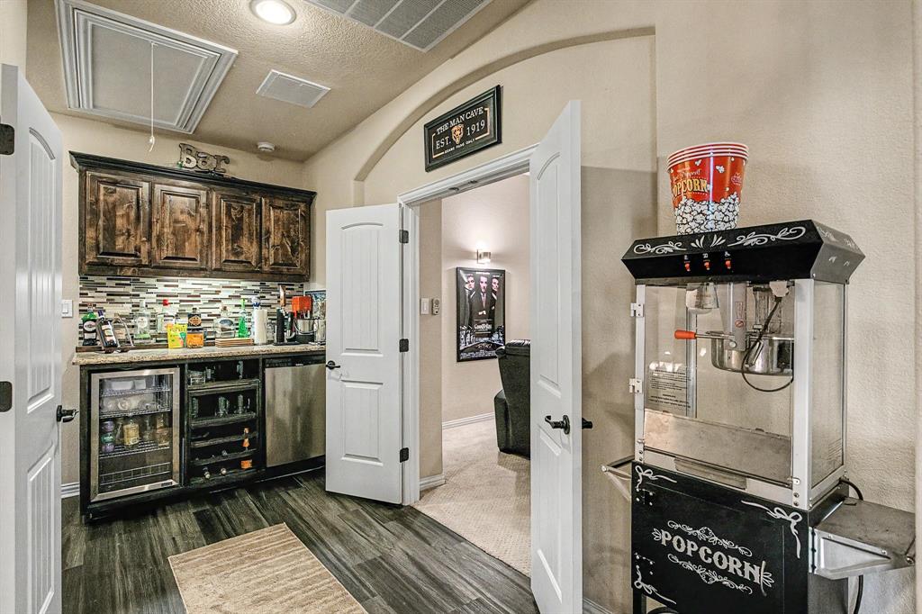 9939 Amberwoods Lane, Frisco, TX 75035