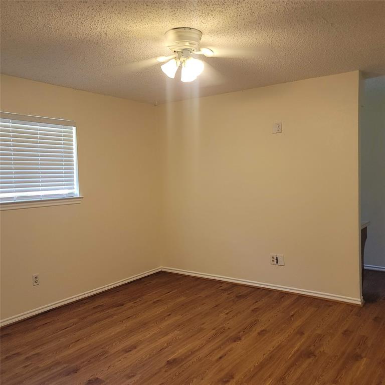 615 Arleta Lane, Ennis, TX 75119 615 Arleta Lane, Ennis, TX 75119