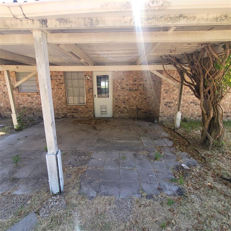 615 Arleta Lane, Ennis, TX 75119