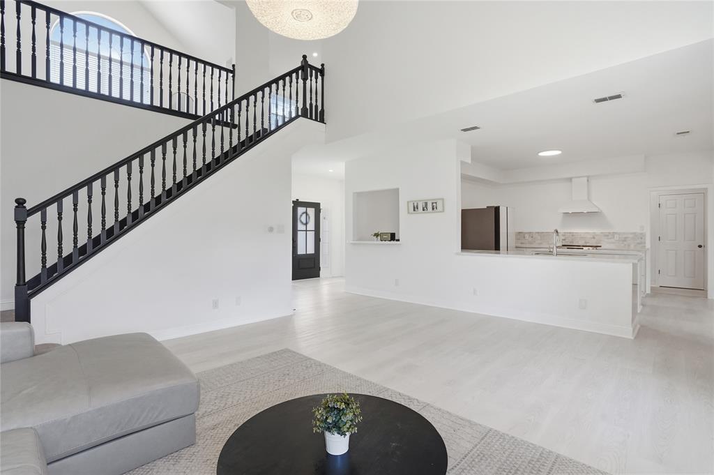 1415 Sutton Drive, Carrollton, TX 75006