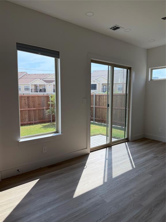 Sliding Doors in Living Room to Yard