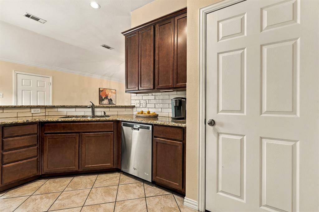 1146 Calvert Drive, Cedar Hill, TX 75104