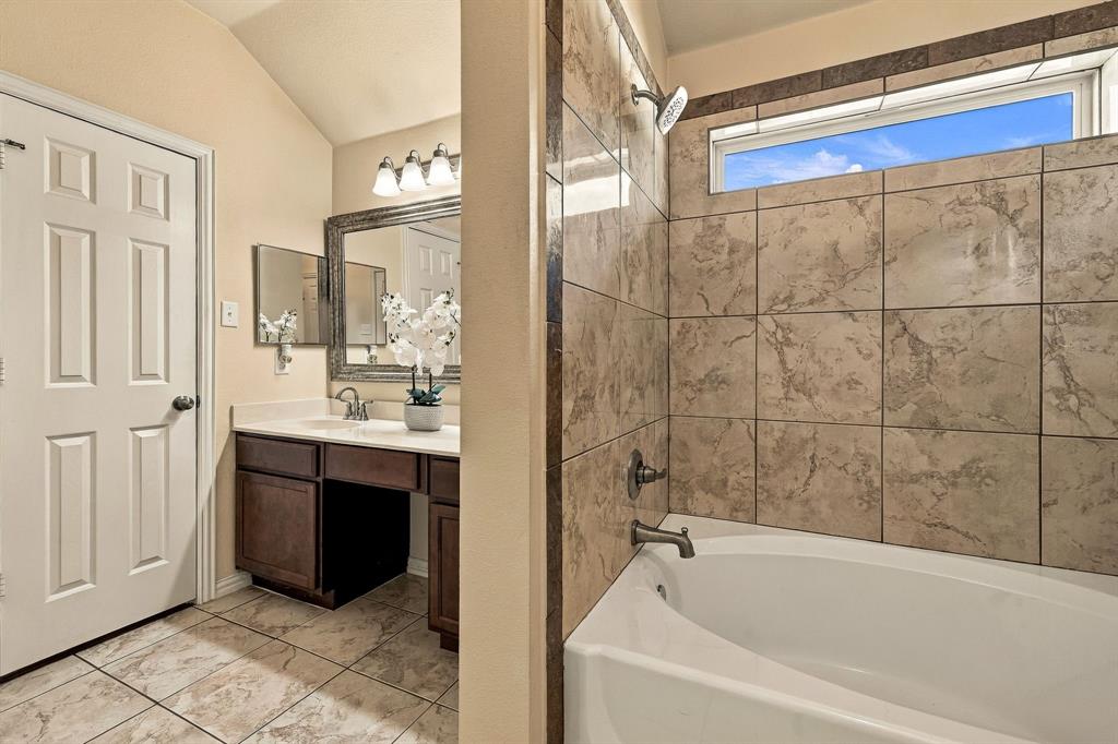 1146 Calvert Drive, Cedar Hill, TX 75104