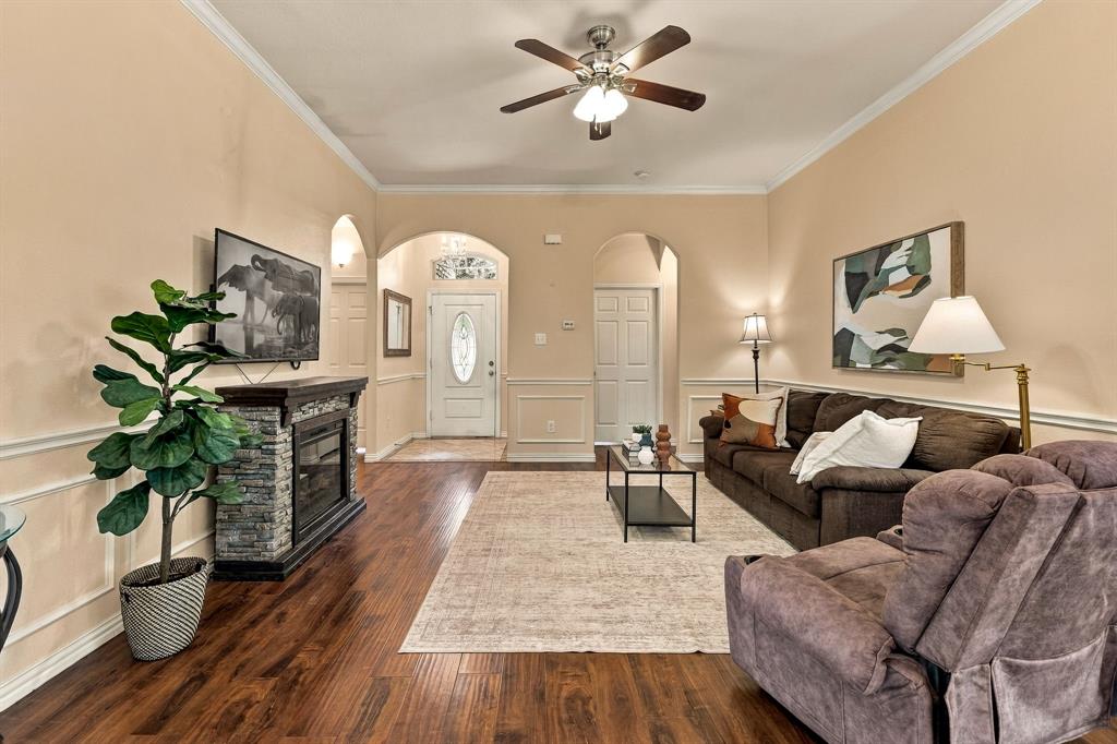 1146 Calvert Drive, Cedar Hill, TX 75104