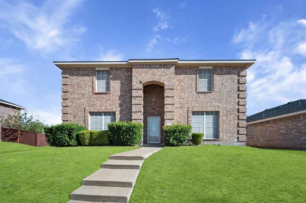 717 Eldorado Drive, DeSoto, TX 75115
