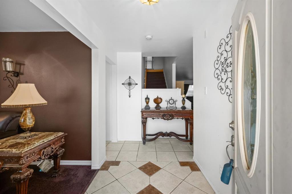 717 Eldorado Drive, DeSoto, TX 75115