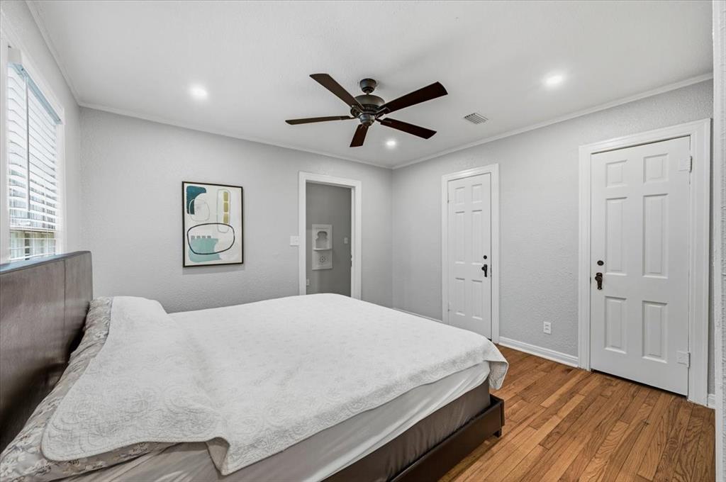 2614 Roanoke Avenue, Dallas, TX 75235