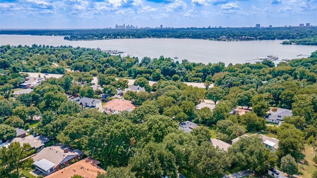 519 Northlake Drive, Dallas, TX 75218