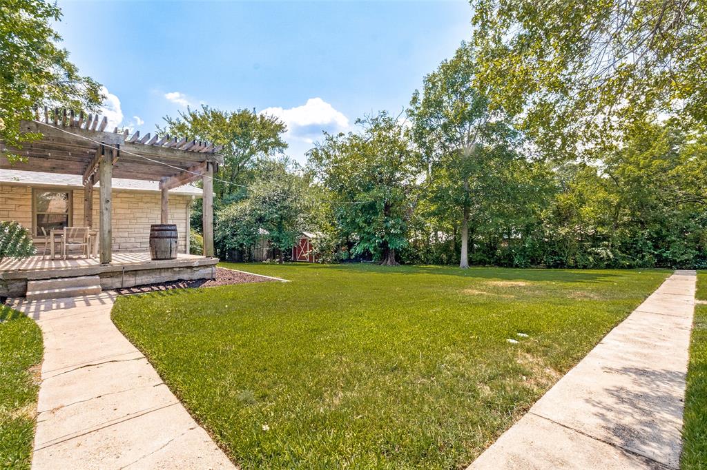 519 Northlake Drive, Dallas, TX 75218
