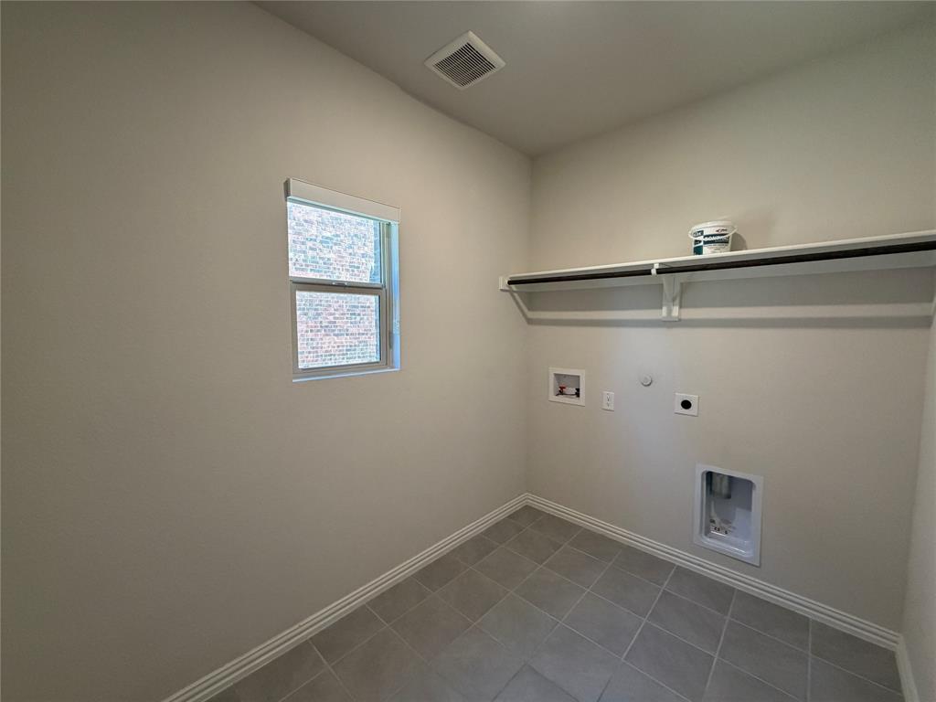 633 Cedar Springs Drive, Princeton, TX 75407
