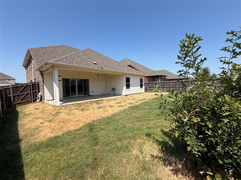 633 Cedar Springs Drive, Princeton, TX 75407