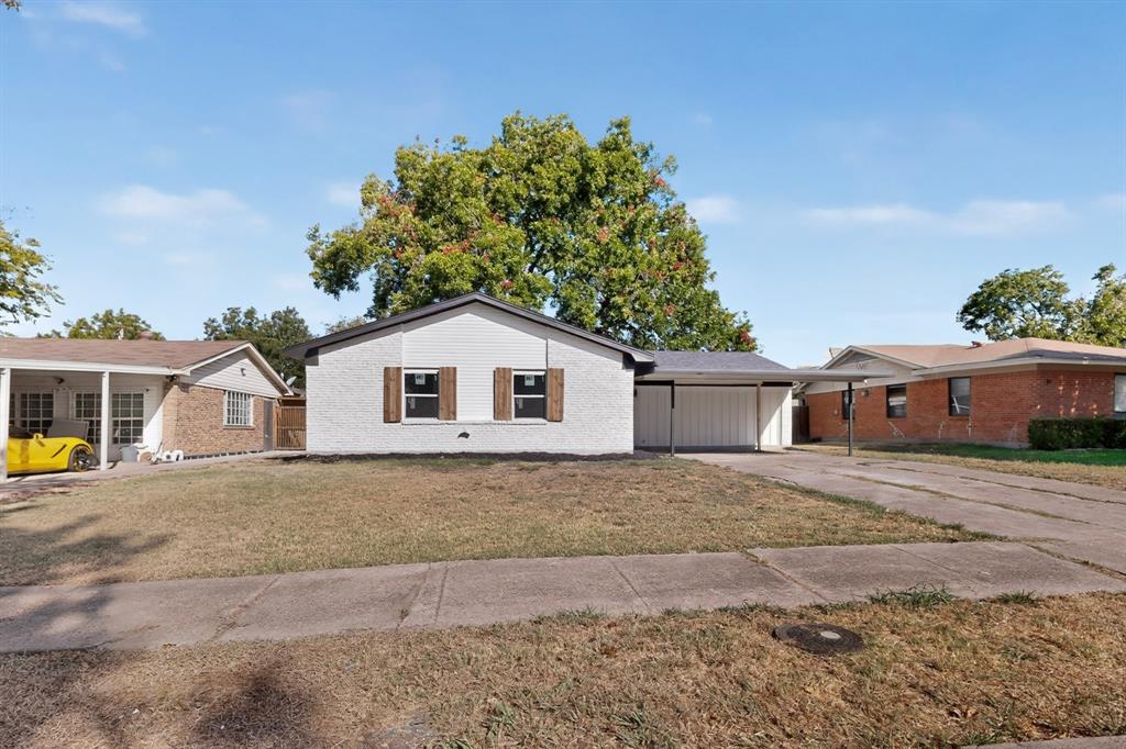 3241 Santiago Drive, Mesquite, TX 75150