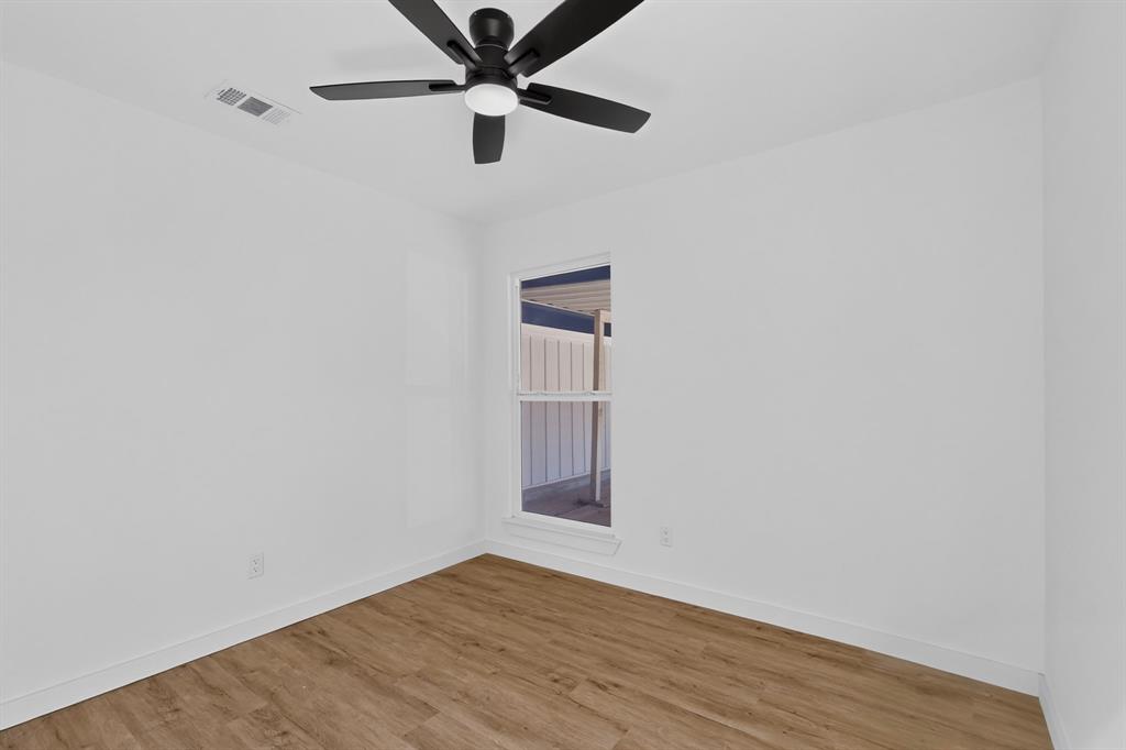 3241 Santiago Drive, Mesquite, TX 75150