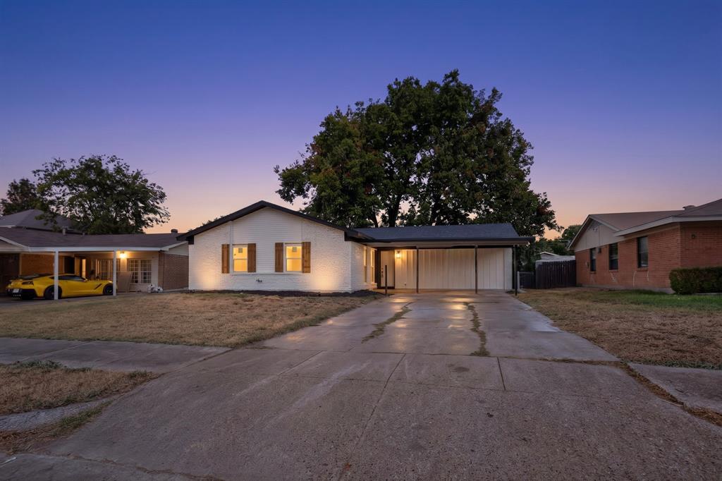 3241 Santiago Drive, Mesquite, TX 75150