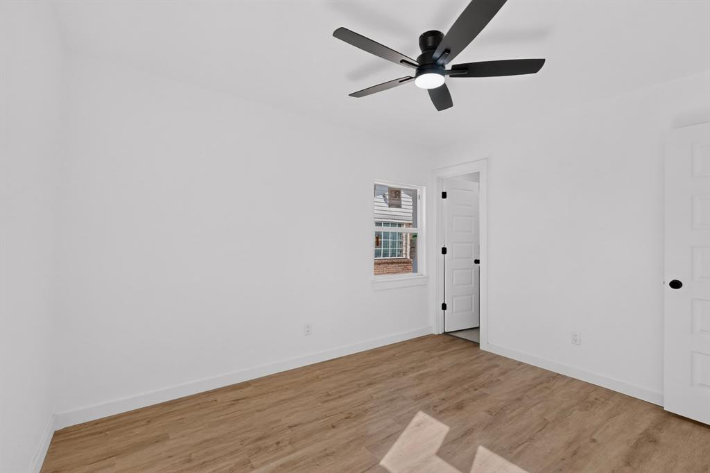 3241 Santiago Drive, Mesquite, TX 75150