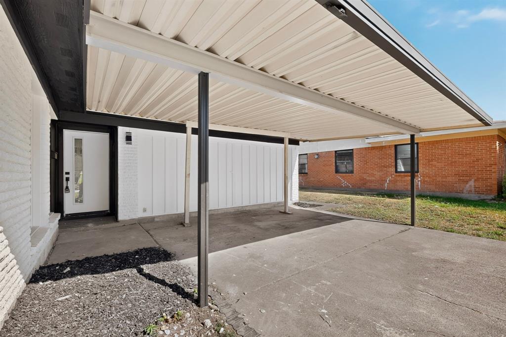 3241 Santiago Drive, Mesquite, TX 75150